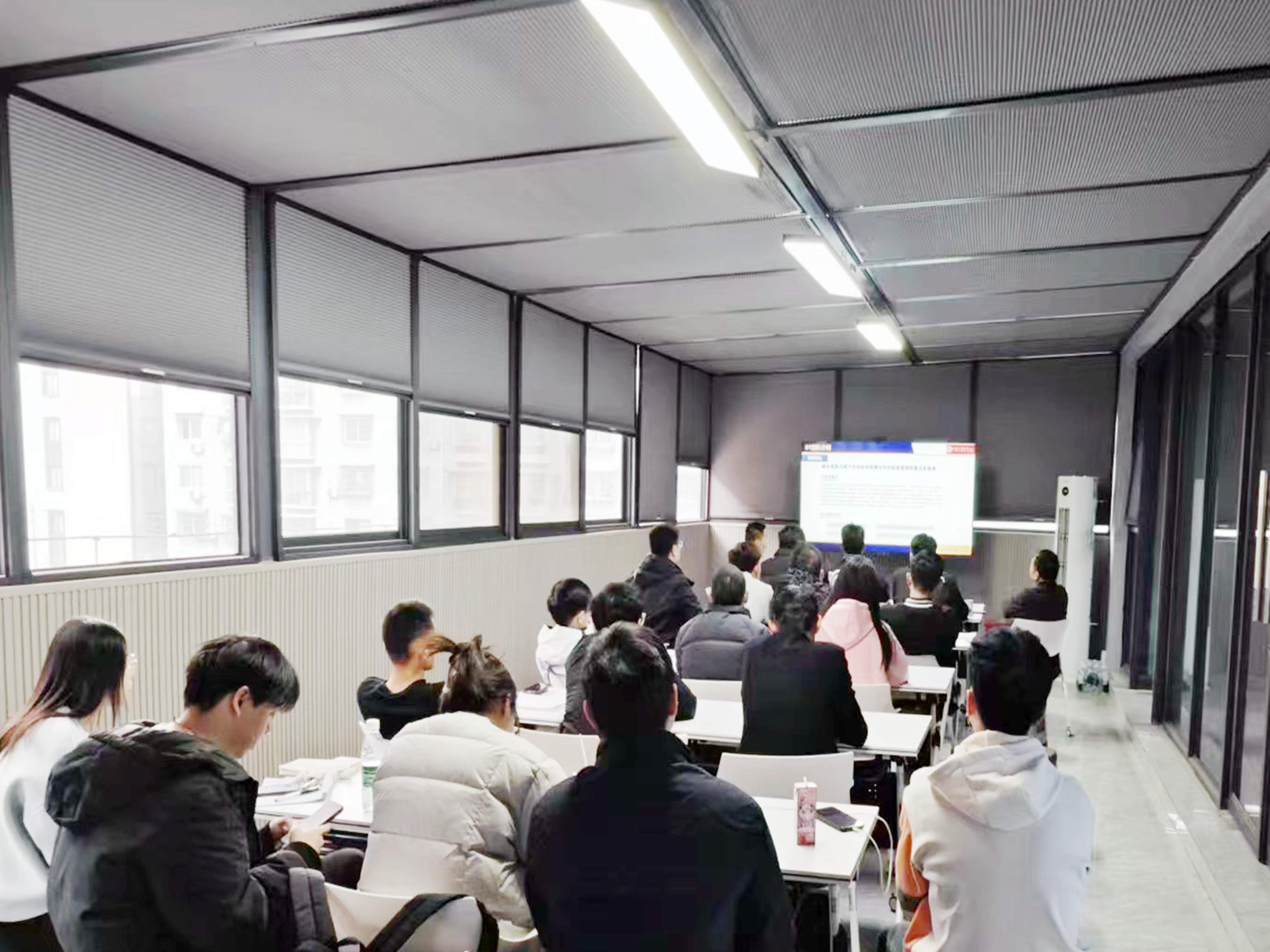 ΢��ͼƬ_20250402133226