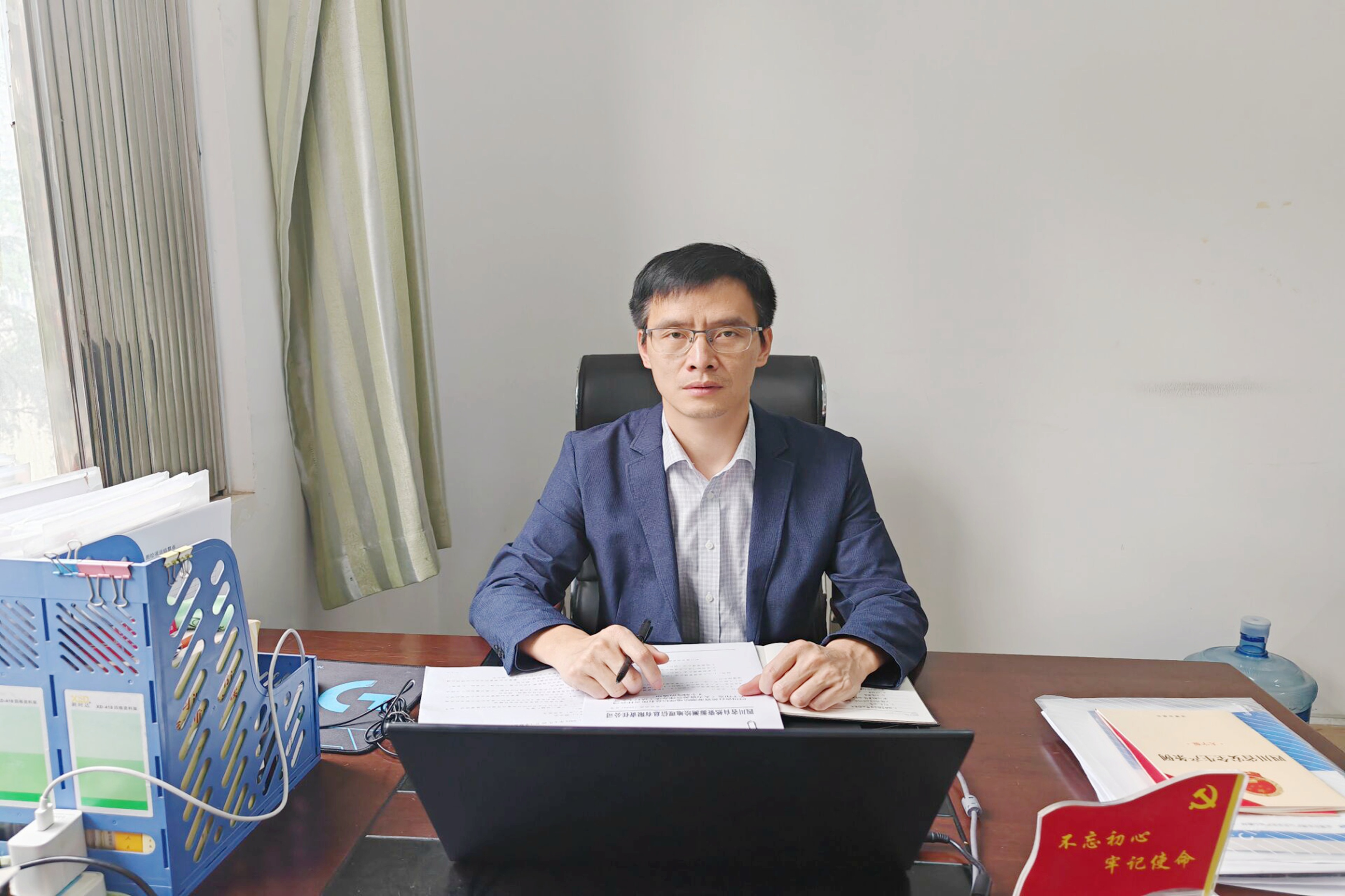 �˻���������