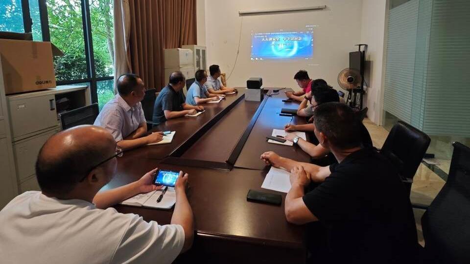 ԢĿ��ʾ����Ƭ