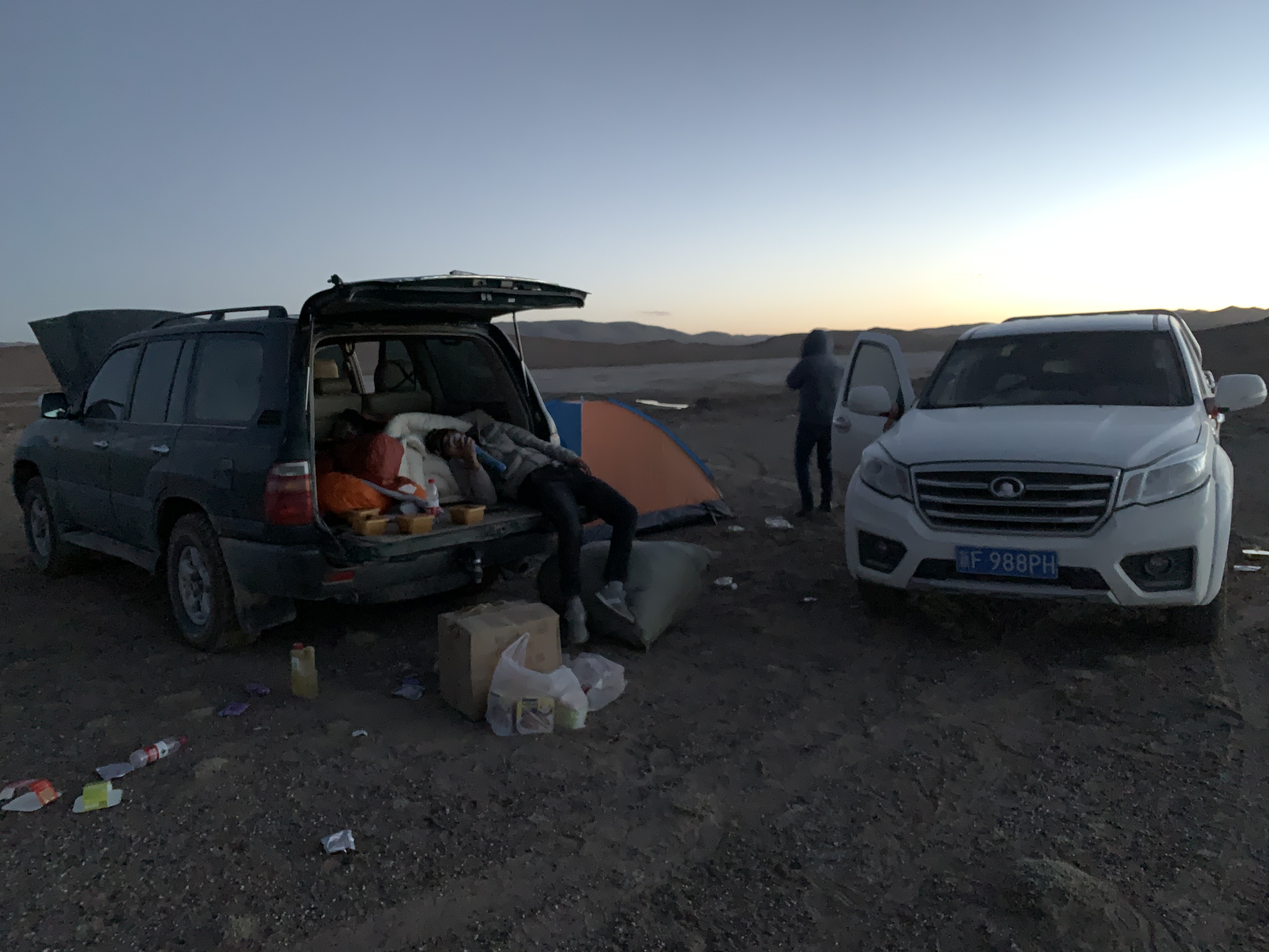 �۲��á�(�й���)���޹�˾����