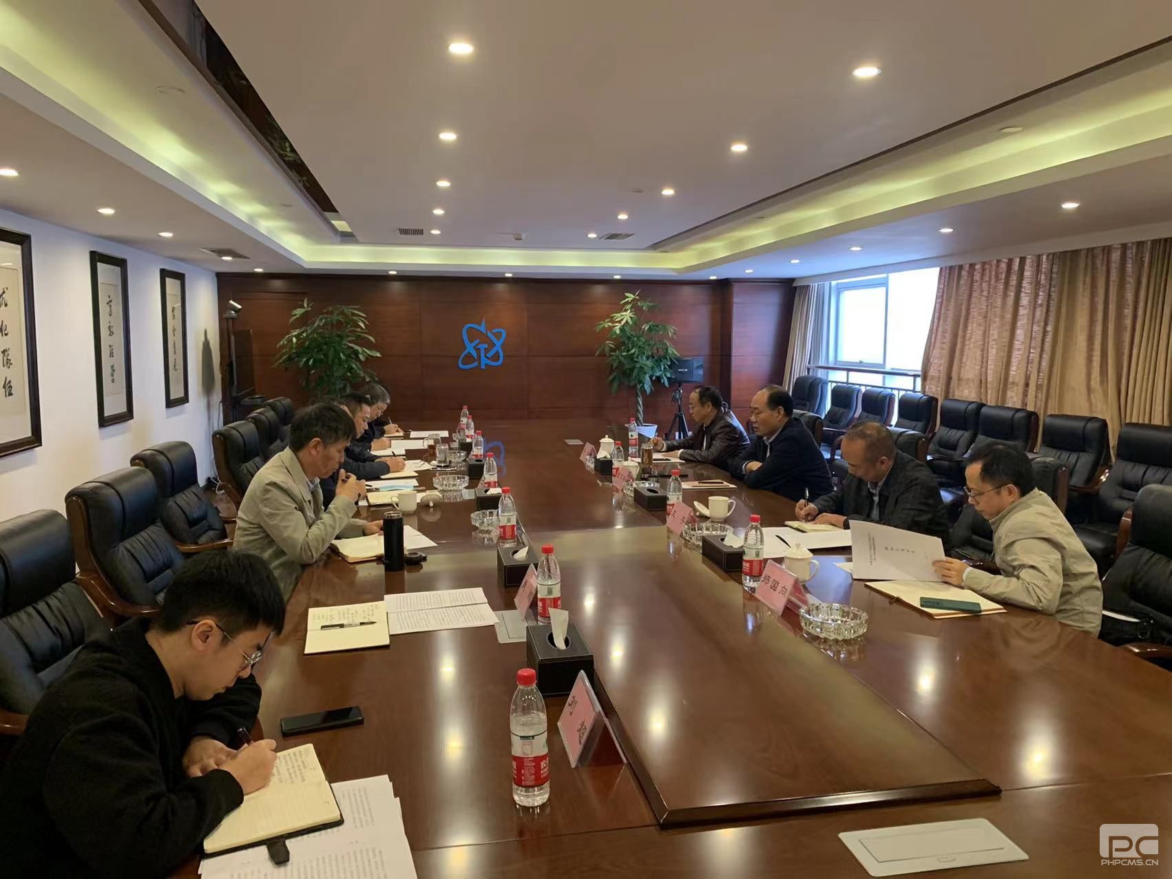 �۲��á�(�й���)���޹�˾����