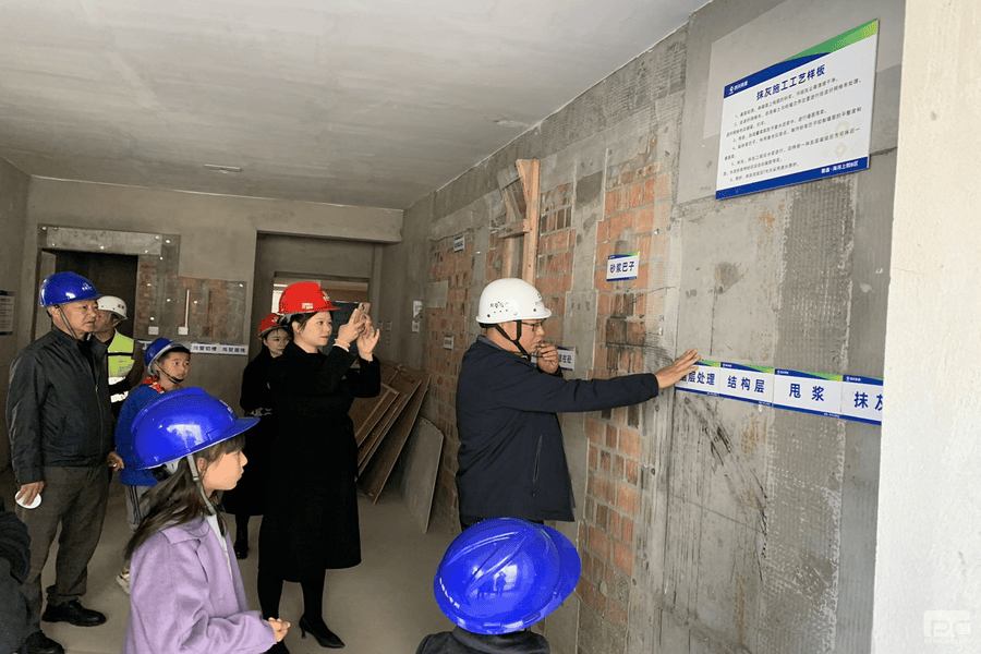 �۲��á�(�й���)���޹�˾����