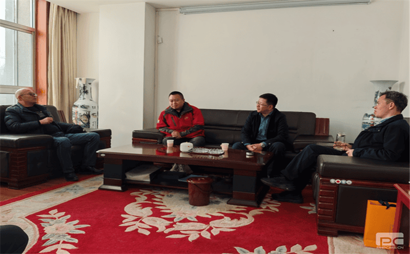 ��ץ��һ���ҿ�ͻ��ս���ж�������Ե ��������������̽�г�