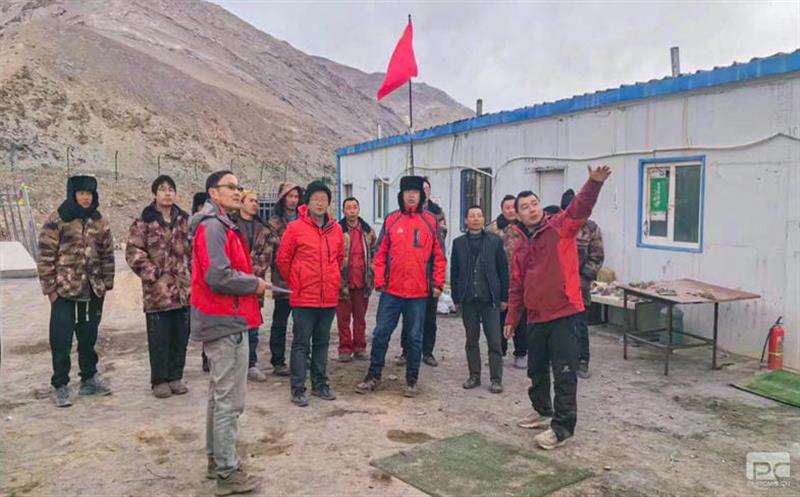 �������½�ĳ�����Ŀ��չ��ԭȱ��ר������Ӧ������