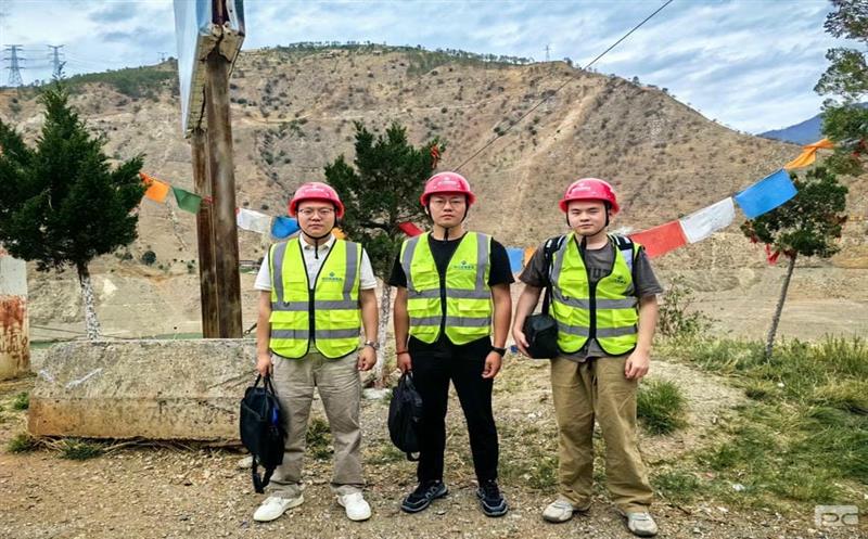 Ϊ����������������˾������Ԯľ��������һ�� 