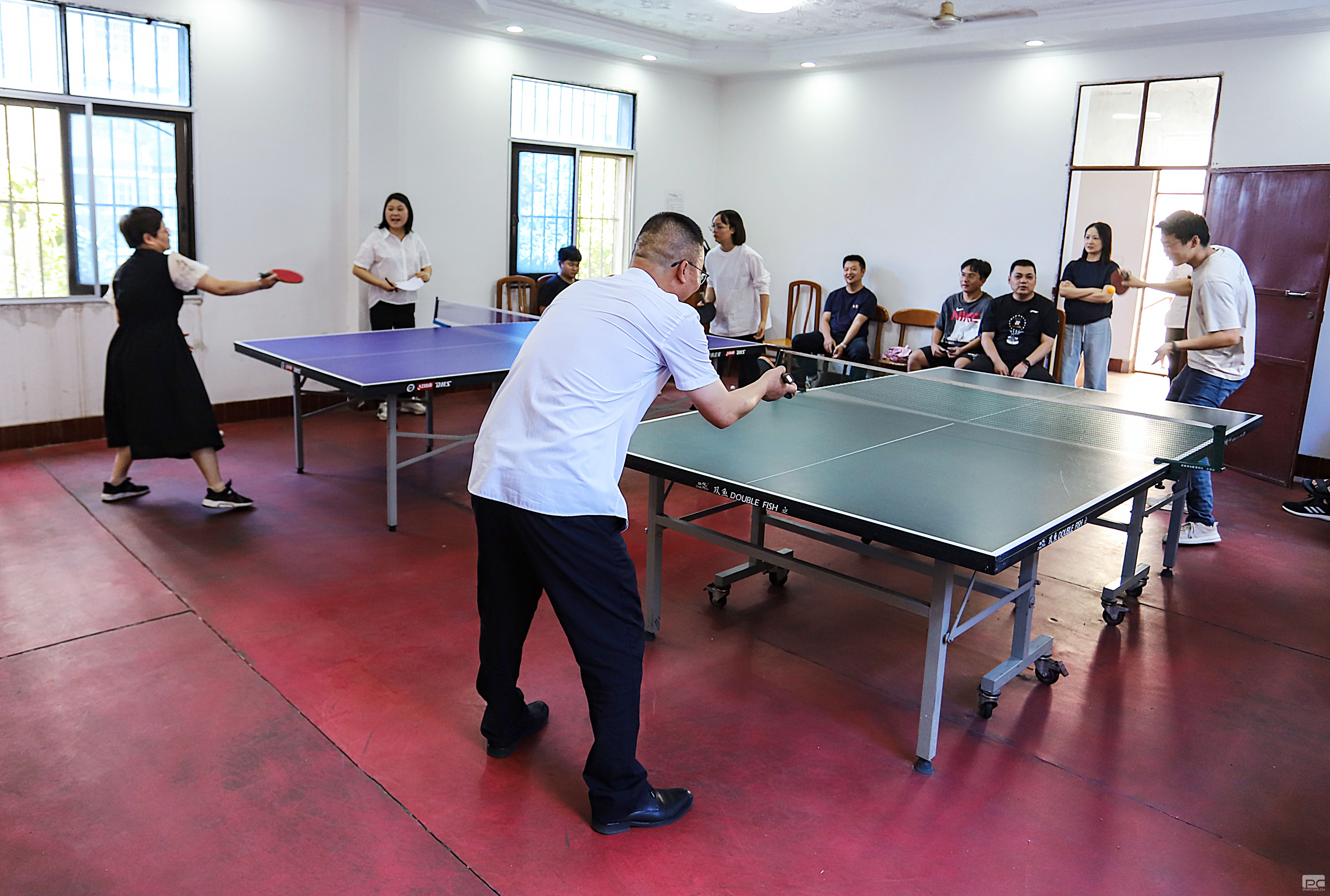 �۲��á�(�й���)���޹�˾����