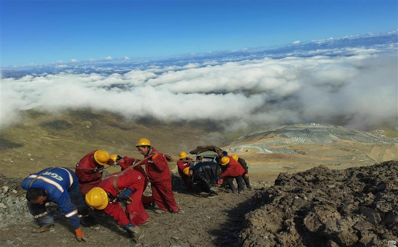 ������Ѳ����� Խ�Ǽ���Խ��ǰ