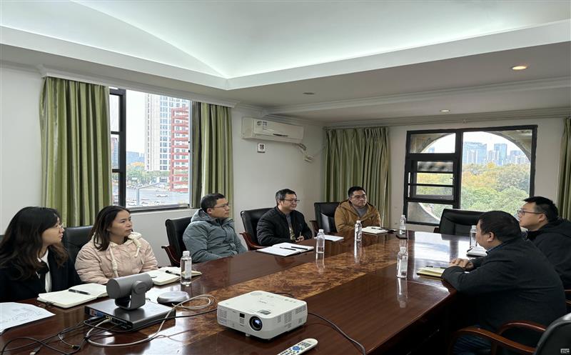 ��湫˾����Ȼ�۲��ò�������������ӿ�չ��̸����